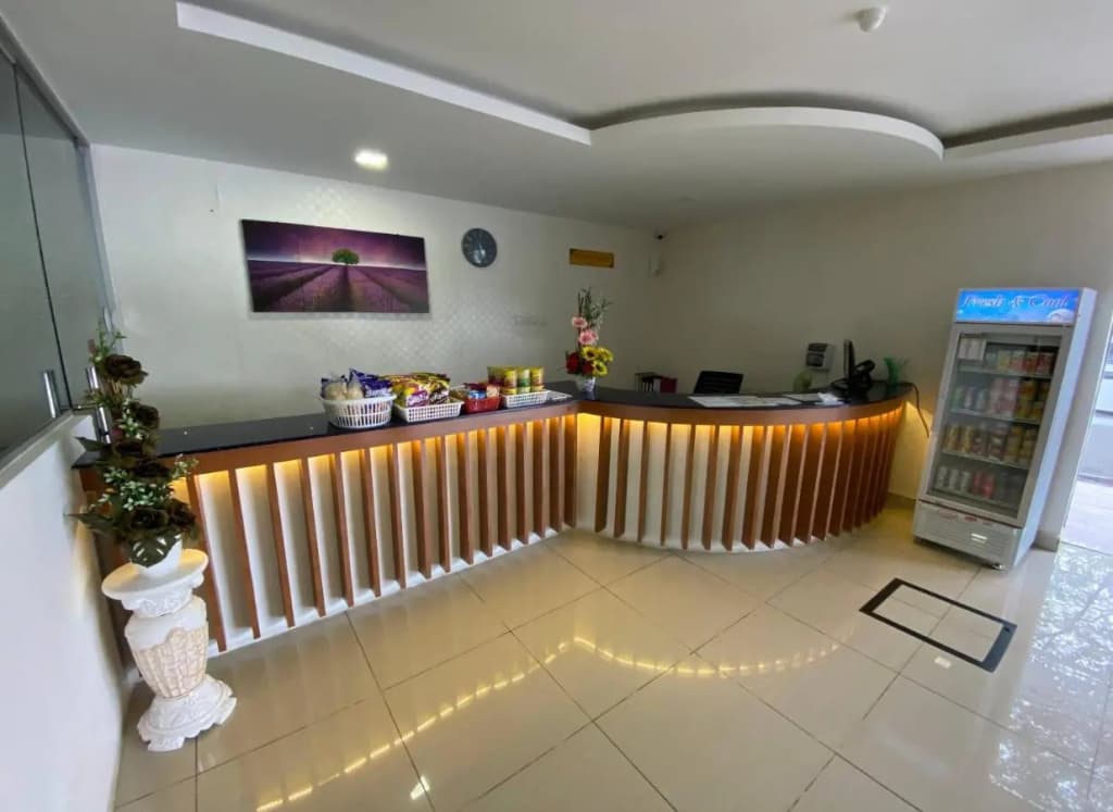 Shobi Hotel Johor Bahru Near CIQ JB - photo 12
