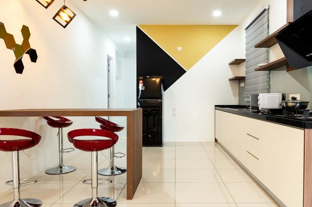 Southwest Designer's Suite by D Imperio Homestay - photo 25