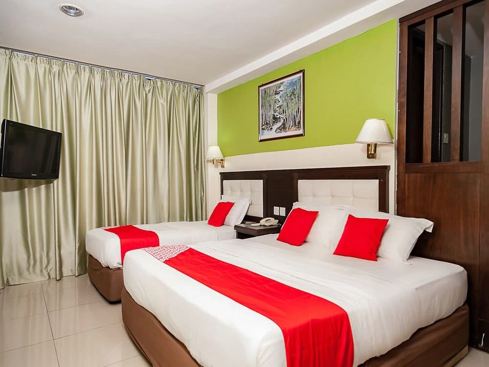 Mansion Inn by OYO Rooms - photo 3