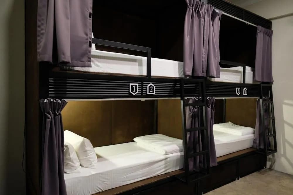 Sleep Here Hostel - photo 4