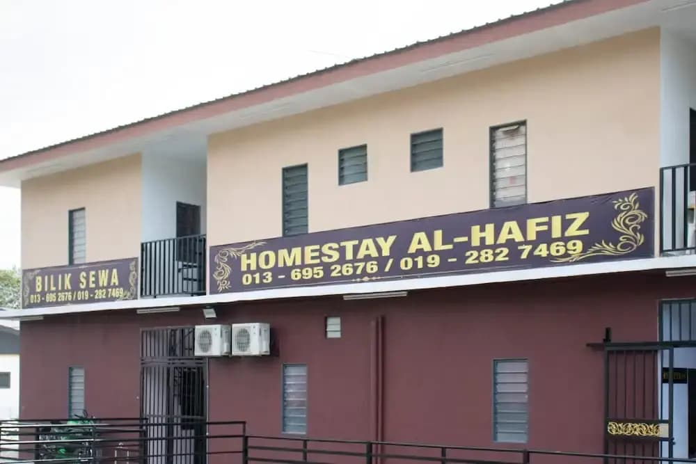 SPOT ON 90164 Homestay Al Hafiz - photo 17