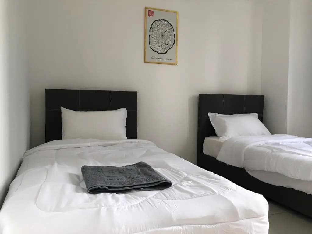 Hyve Studio Suites - photo 2