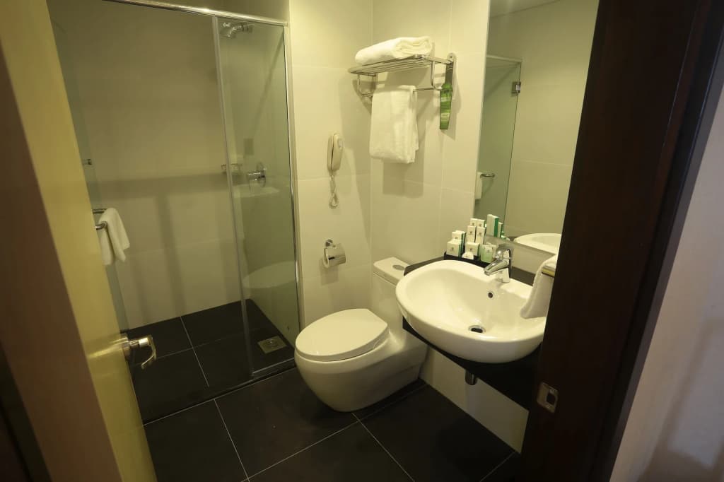 Imperial Riverbank Hotel Kuching - photo 7