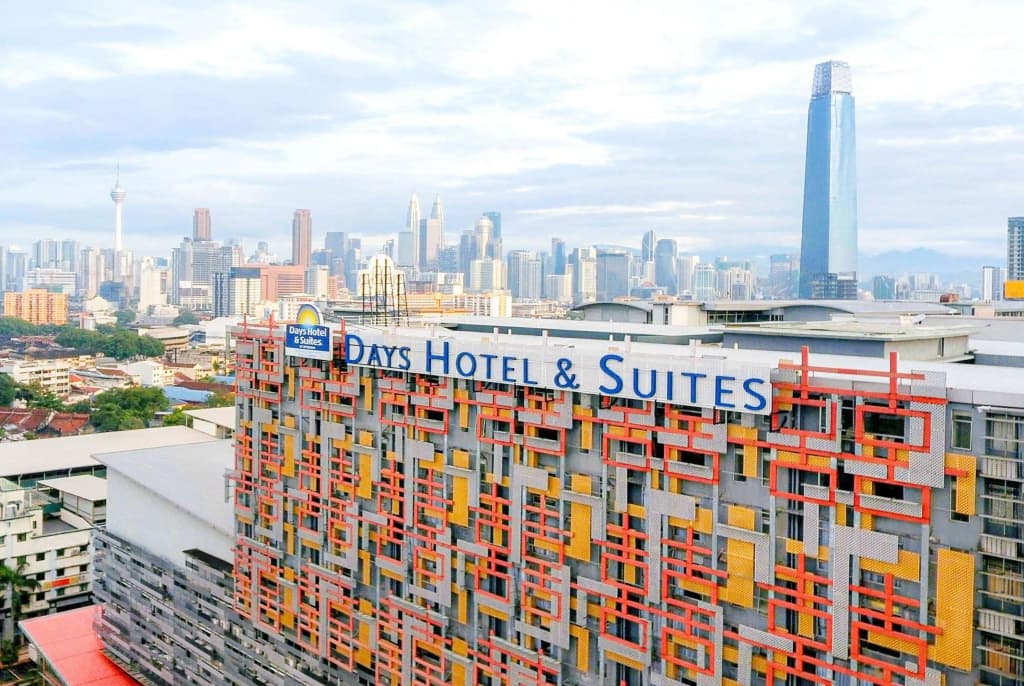 Days Hotel and Suites Fraser Business Park KL - photo 11