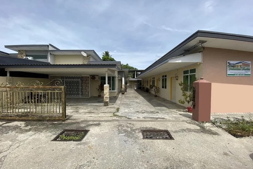 Oyo 90292 Taman Kota Homestay Keningau - photo 1