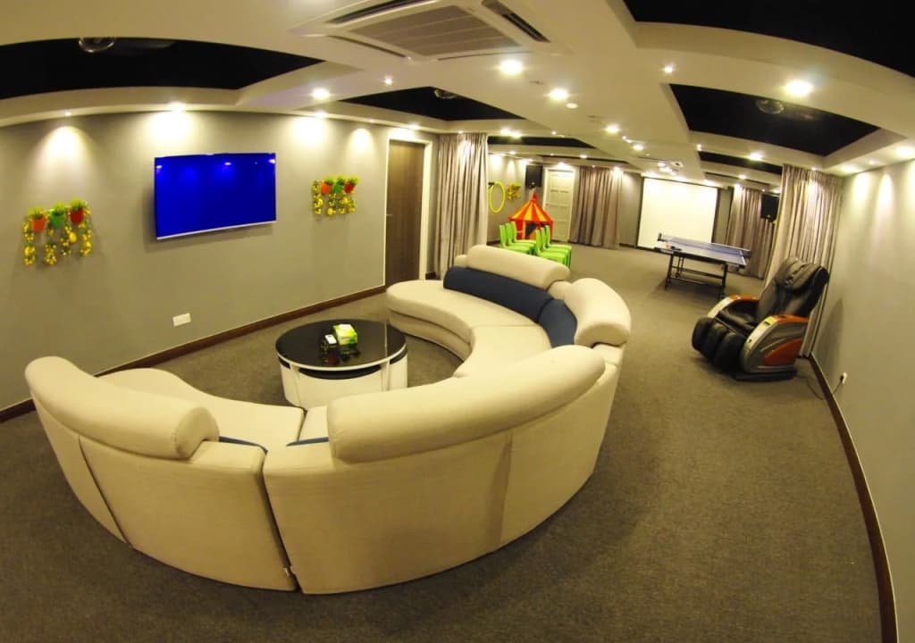 Lemon8 Hotel Apartment - photo 21