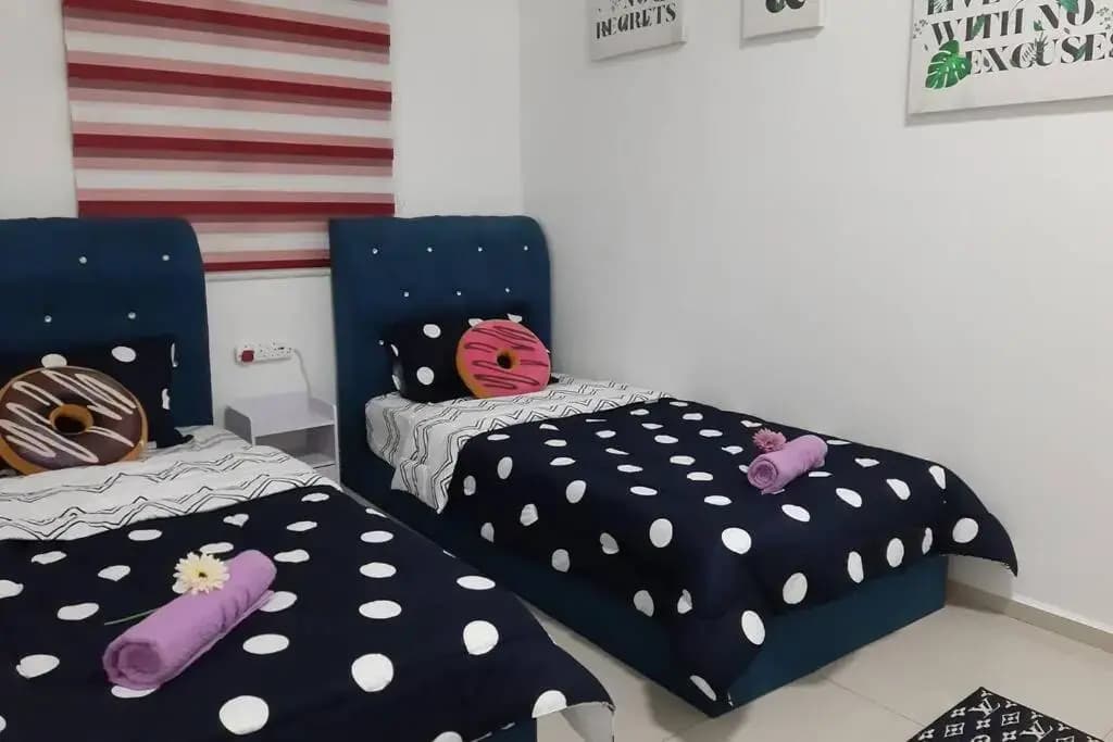 Avengers Homestay @ KLIA + FREE Wifi & Netflix - photo 3