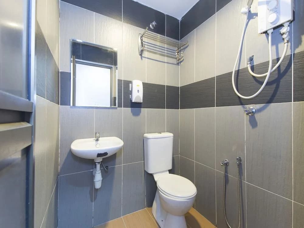 OYO 425 Hotel GS Inn - photo 10