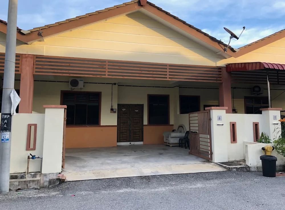 Seri Permai Homestay Pekan Pahang - photo 1