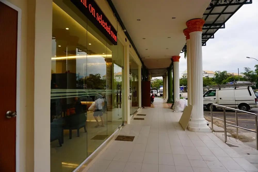 Hotel Alpha - photo 18