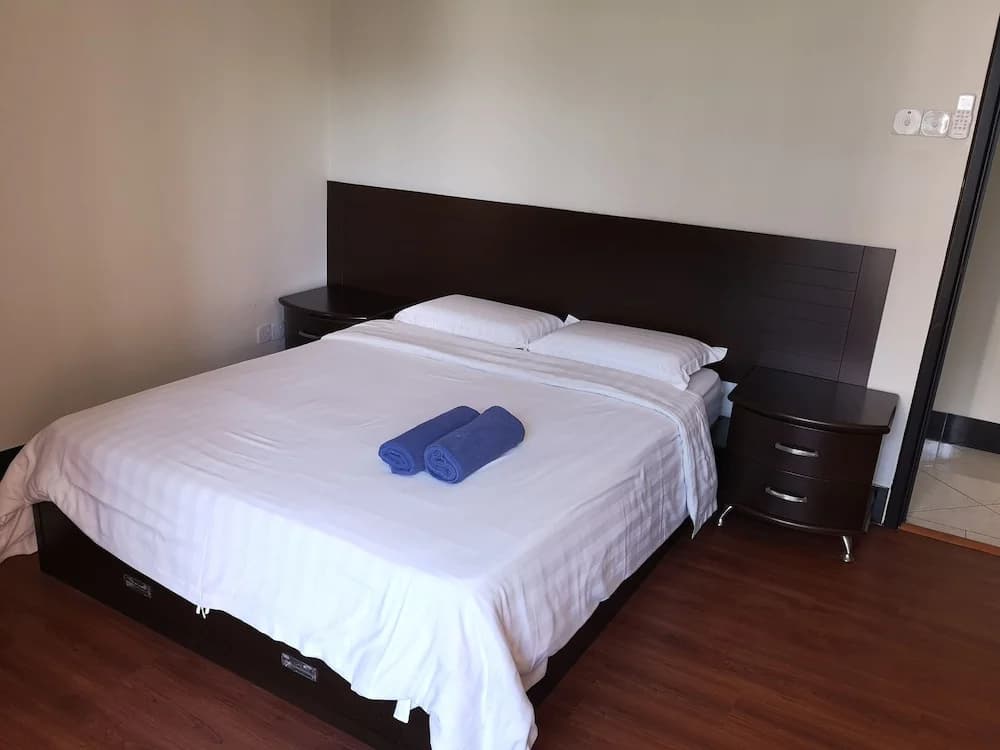 Ideal Holiday Apartment Marina Court - photo 14
