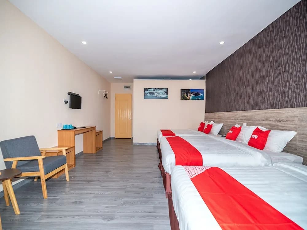 Hilltop Hotel by OYO Rooms - main photo