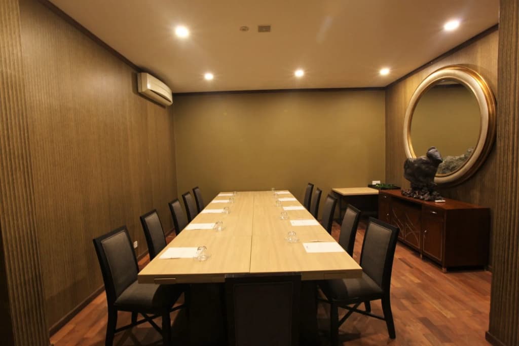 Bedrock Hotel - photo 14