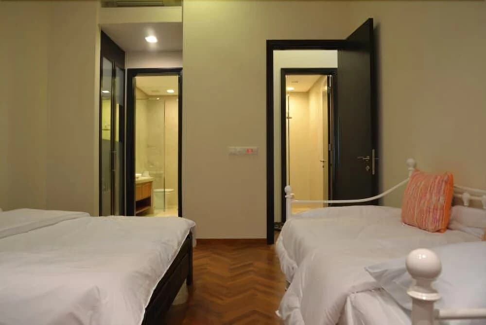 One BR Apartment Straits Quay Penang - main photo
