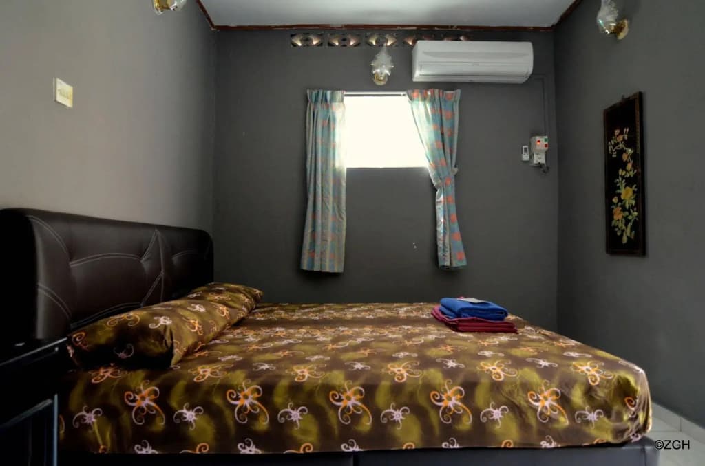 Zackry Guest House - photo 3