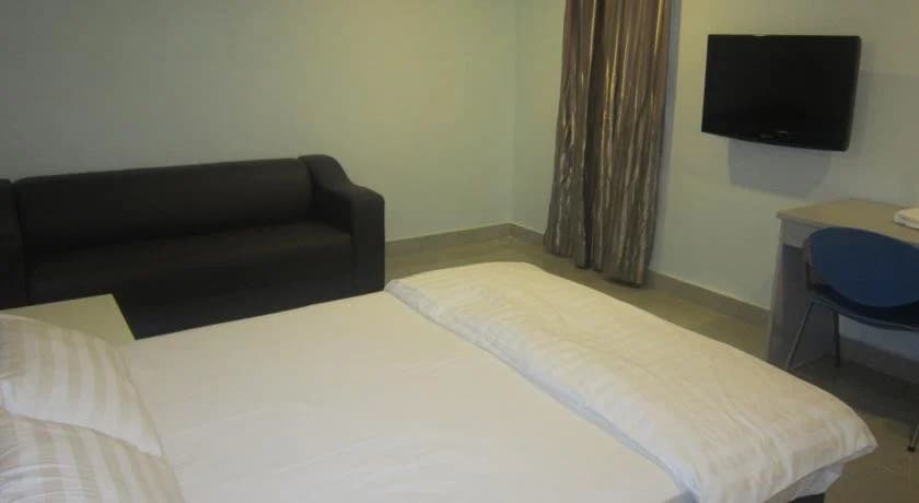 TAD Boutique Hotel - photo 1