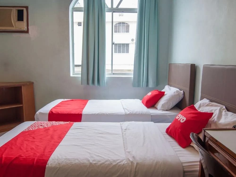 OYO 89577 Kristal Hotel - photo 5