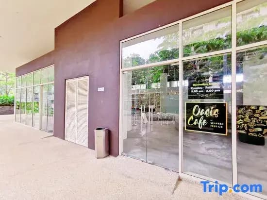 Legoland-5min Walk@ Happy Travel at Afiniti Residency 8Pax(max) with Bathtub - photo 11