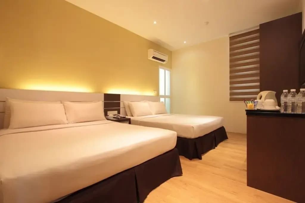 The V Hotel - photo 11