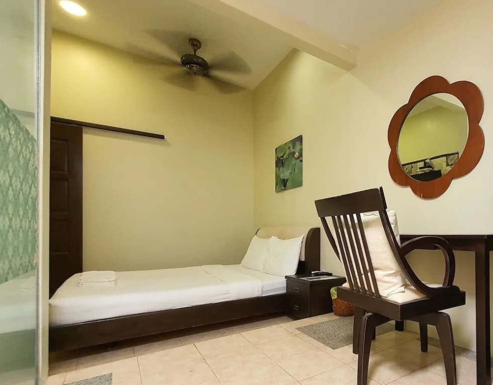 Ardour Lodge - photo 2