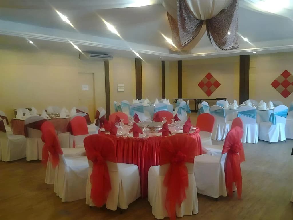 Disini Hotel - photo 14