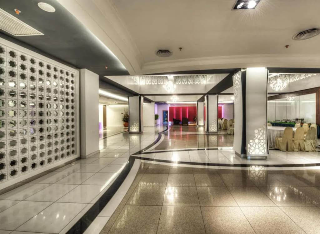 Raia Hotel Kota Kinabalu - photo 28