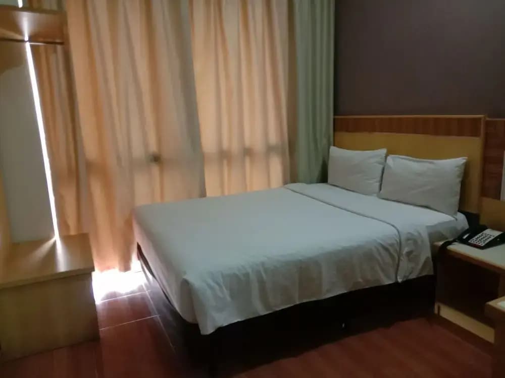 Oyo 89866 Houz Inn - photo 3