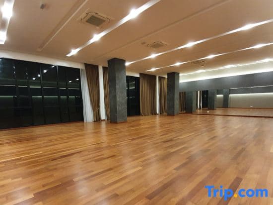 Cozy Landed Home • Sutera & Paradigm@10pax - photo 8