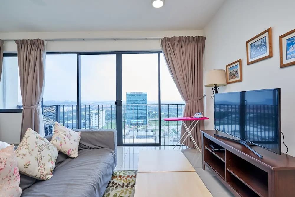 OYO Home 44001 Elegant Studio Setia Alam Trefoil - photo 30