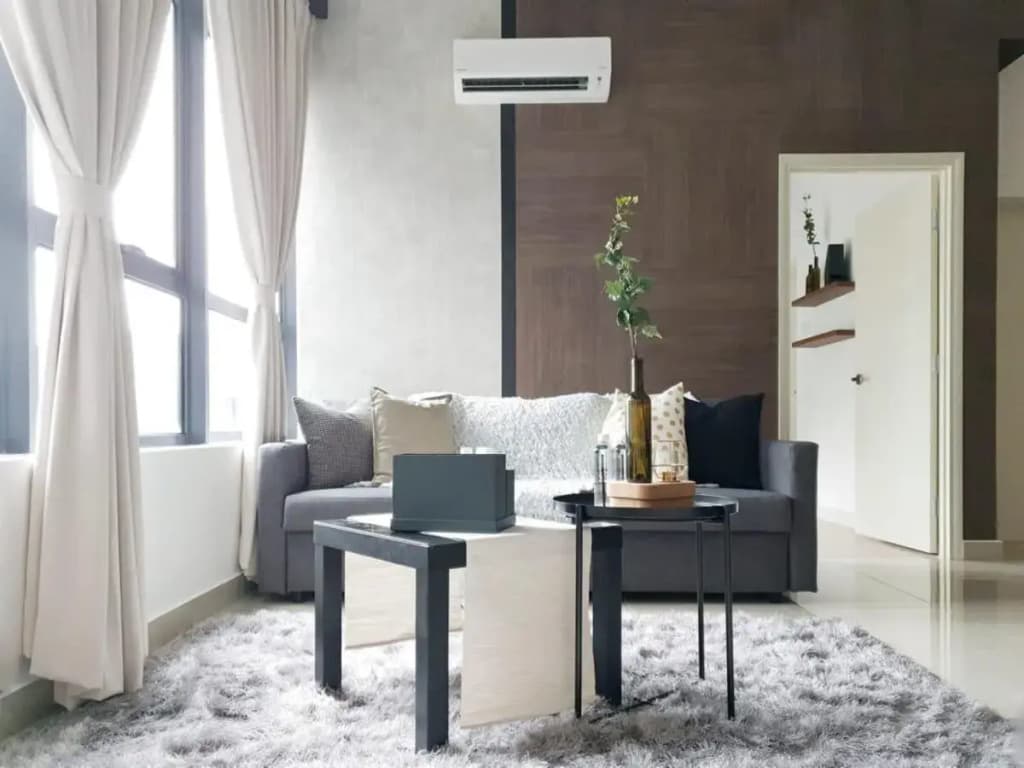 Stylish & Cozy 2BR Apt at Arte Plus, FREE Parking - photo 12