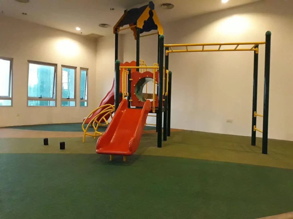 Luxury Service Suite At Taragon KL - photo 16