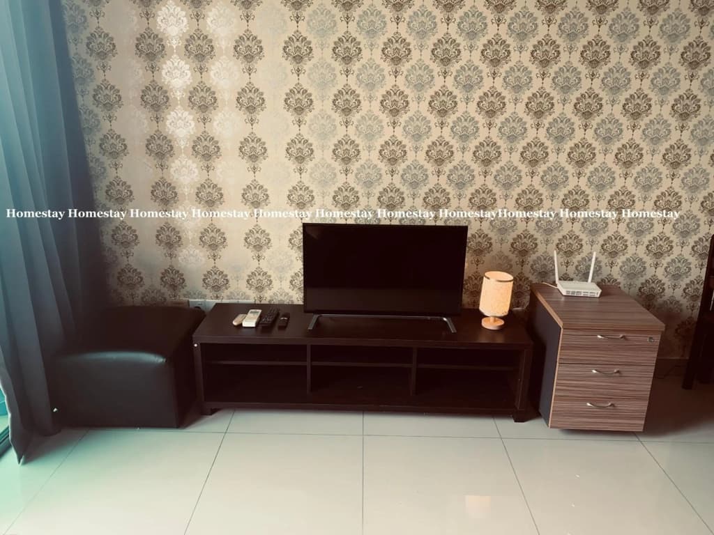 Resort In The City - Netflix & Chill - photo 6