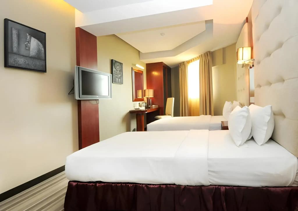 Celyn City Hotel - photo 6