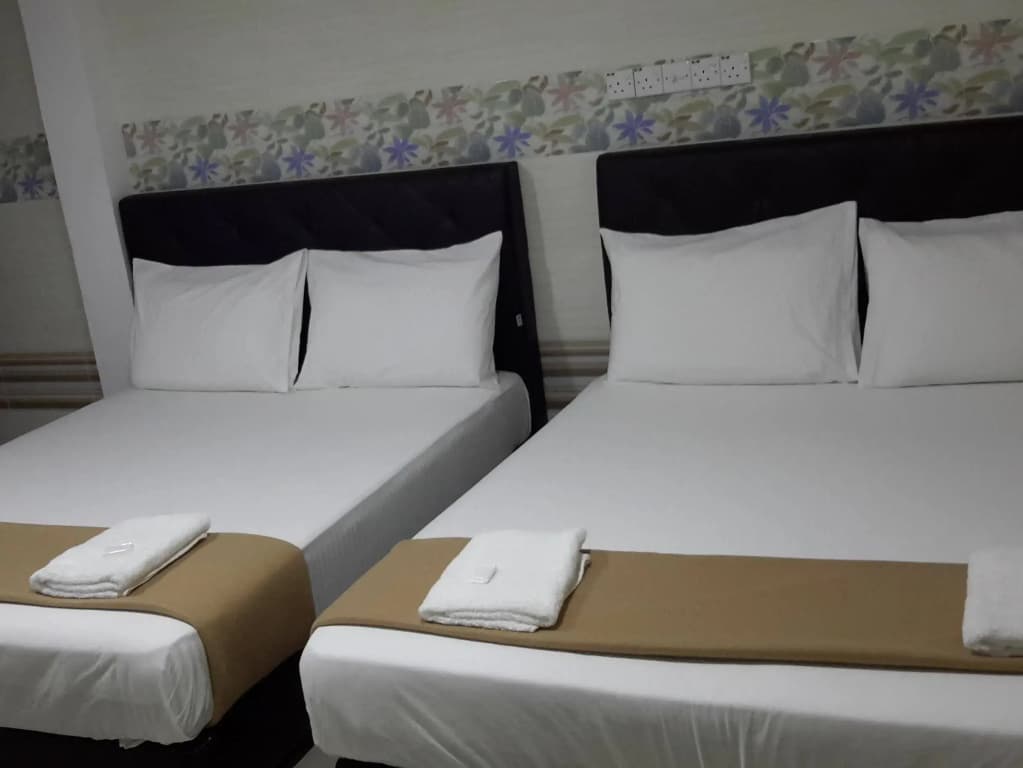 Shah Alam Business Hotel - photo 4
