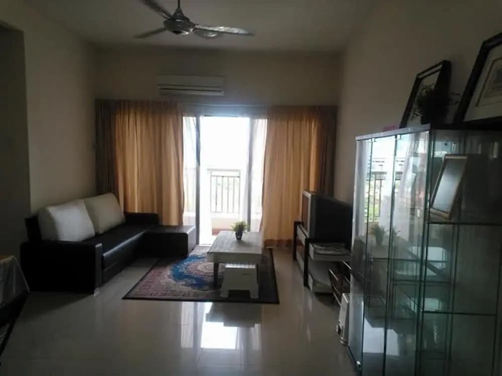 8 O Clock Lodge Condo Bandar Utama - photo 1