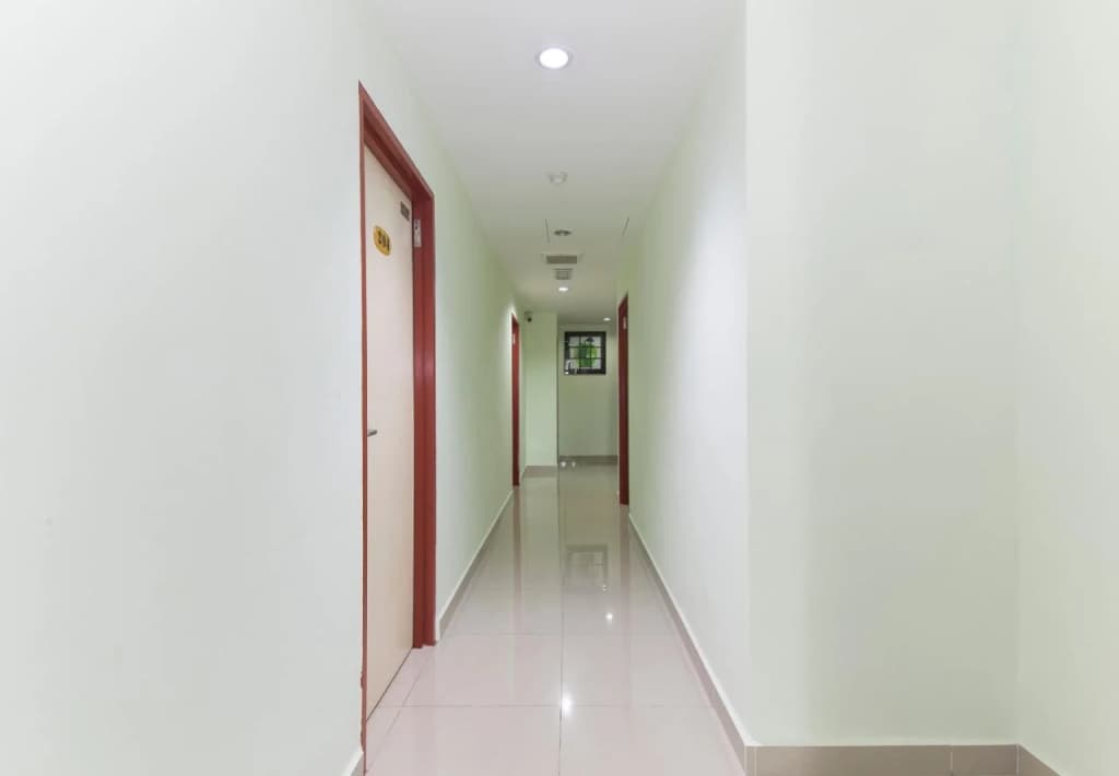 K.L. Empire Hotel - photo 10