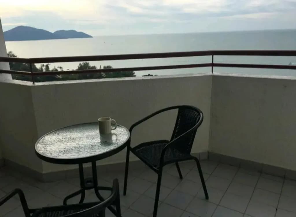Pantai Seaview Resort Batu Ferringhi 1801 - 3 Rooms - photo 7