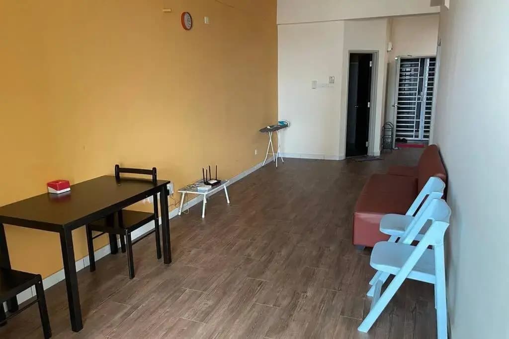 Baojuwu@2 Bedrooms Akademik Suites Austin Height - photo 13