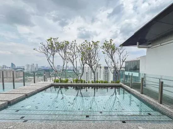 Relax in a Modern Studio w City View + Pool Access - photo 10