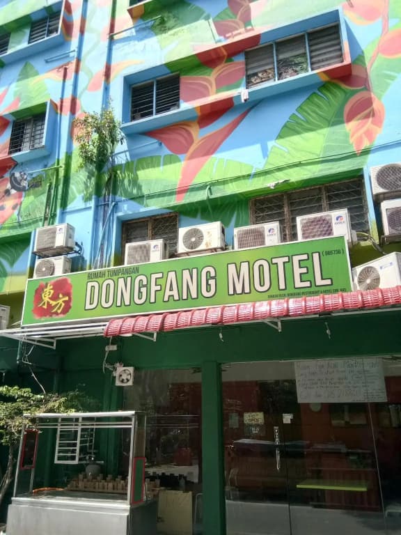 SPOT ON 90277 Dongfang Motel - main photo