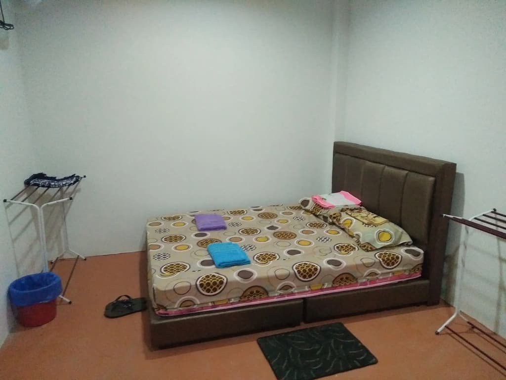 Diyana Budget Hotel - Hostel - photo 4