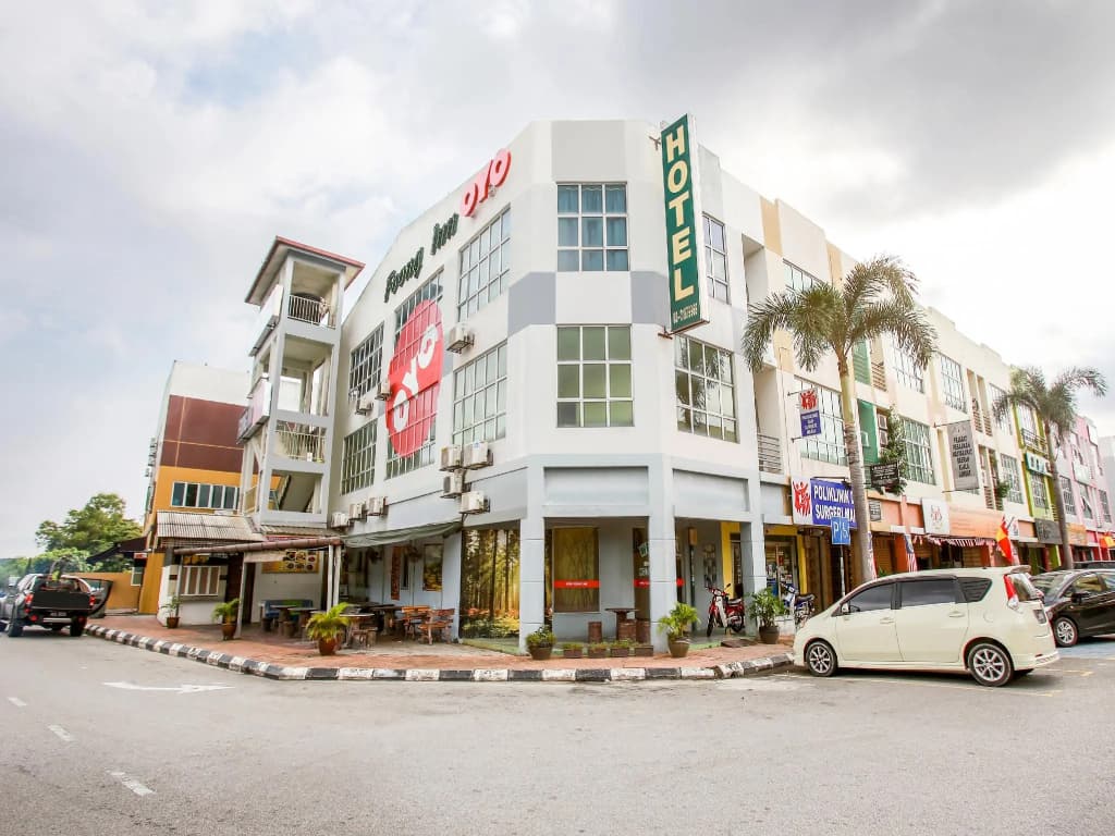 OYO 89590 Hotel Foong Inn - photo 1
