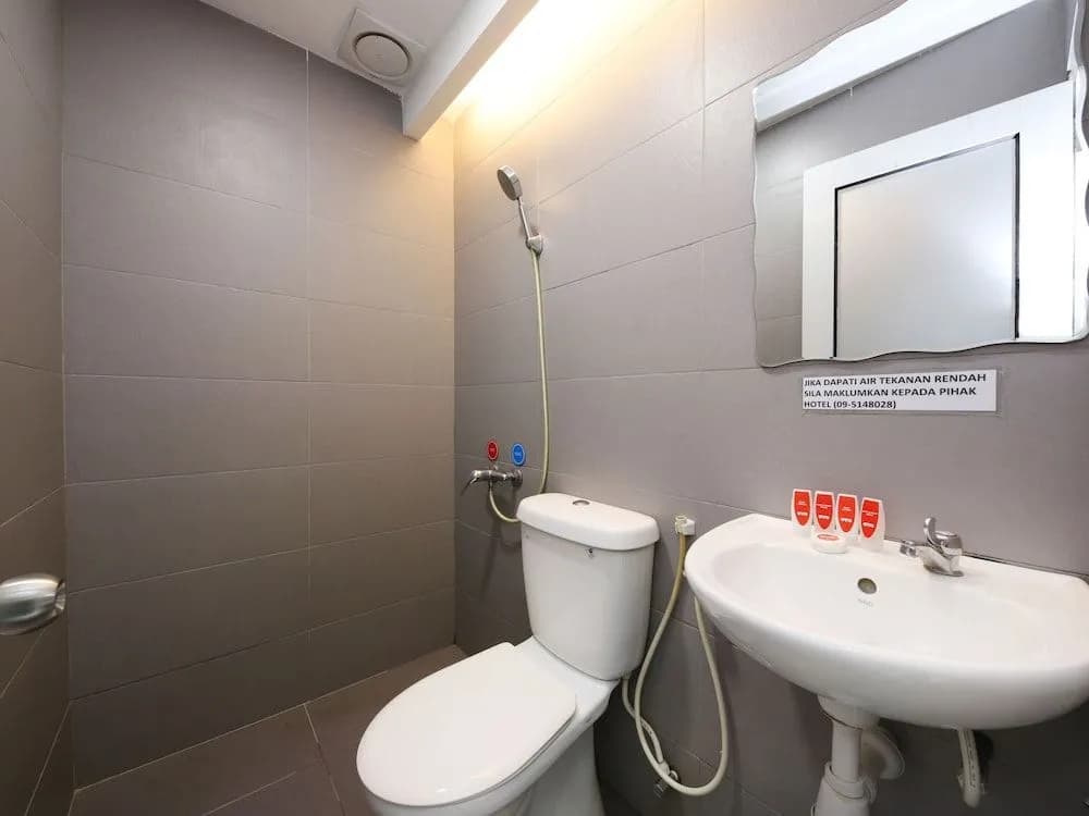 OYO 1005 Citilite Hotel - photo 8