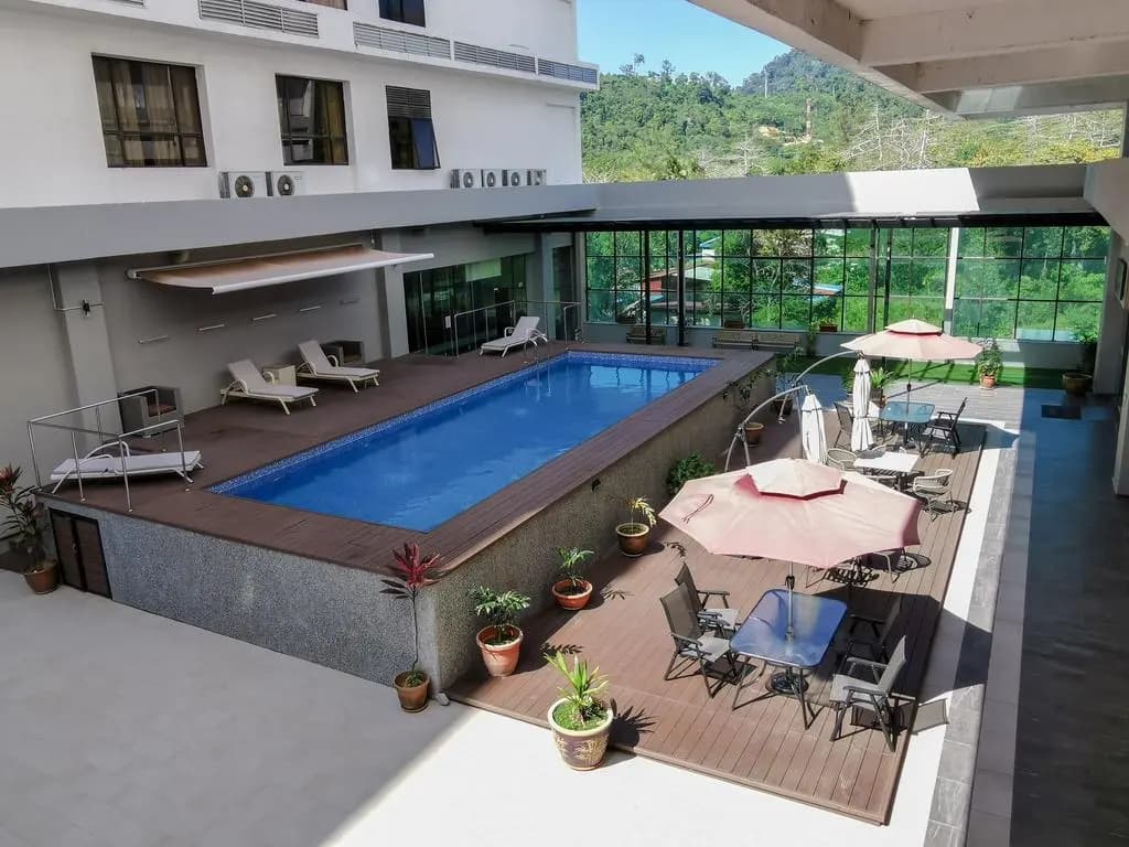 Hotel Langkasuka - photo 20