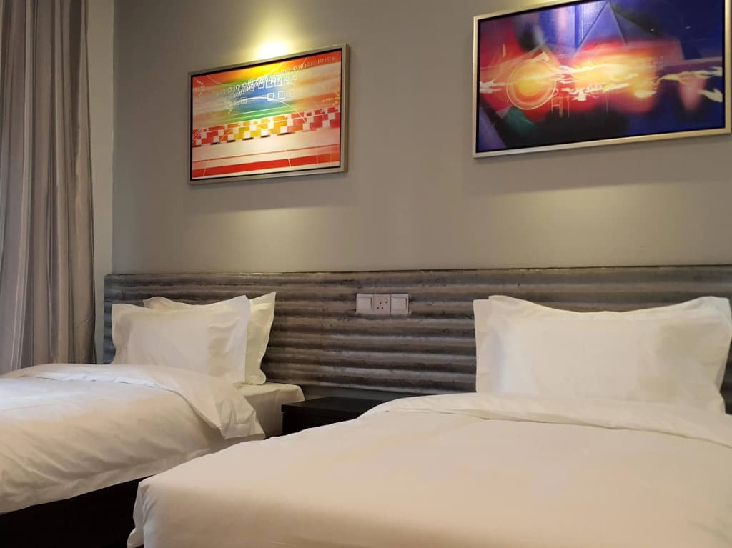 M Design Hotel at Shamelin Perkasa - photo 3