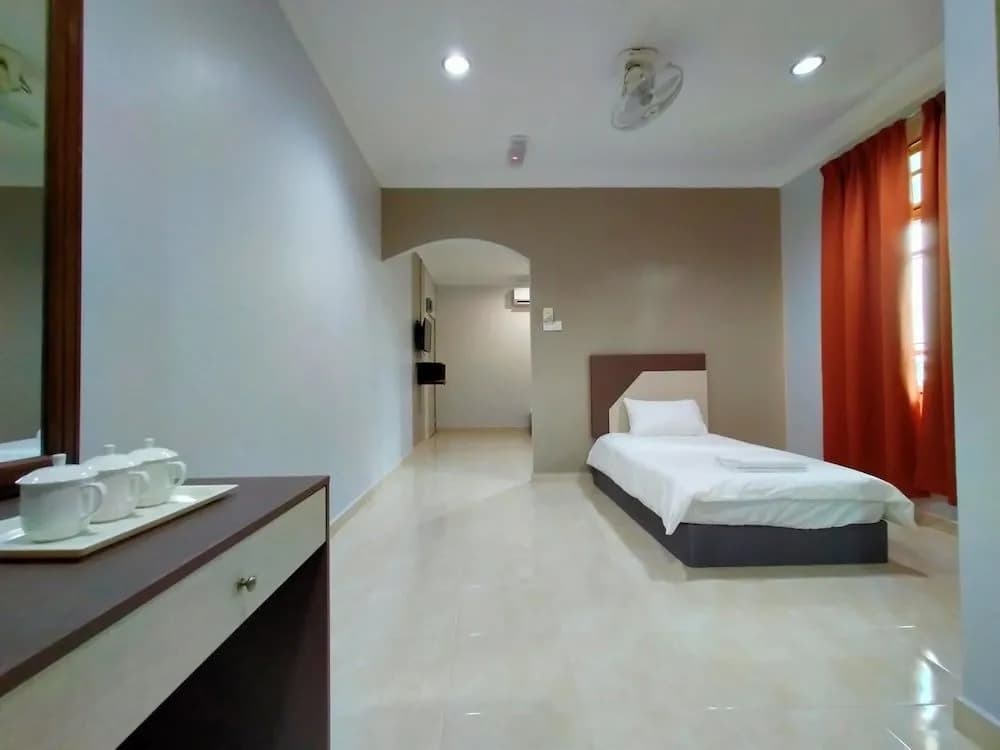 OYO 89934 Rose Village Inn & Spa - photo 3