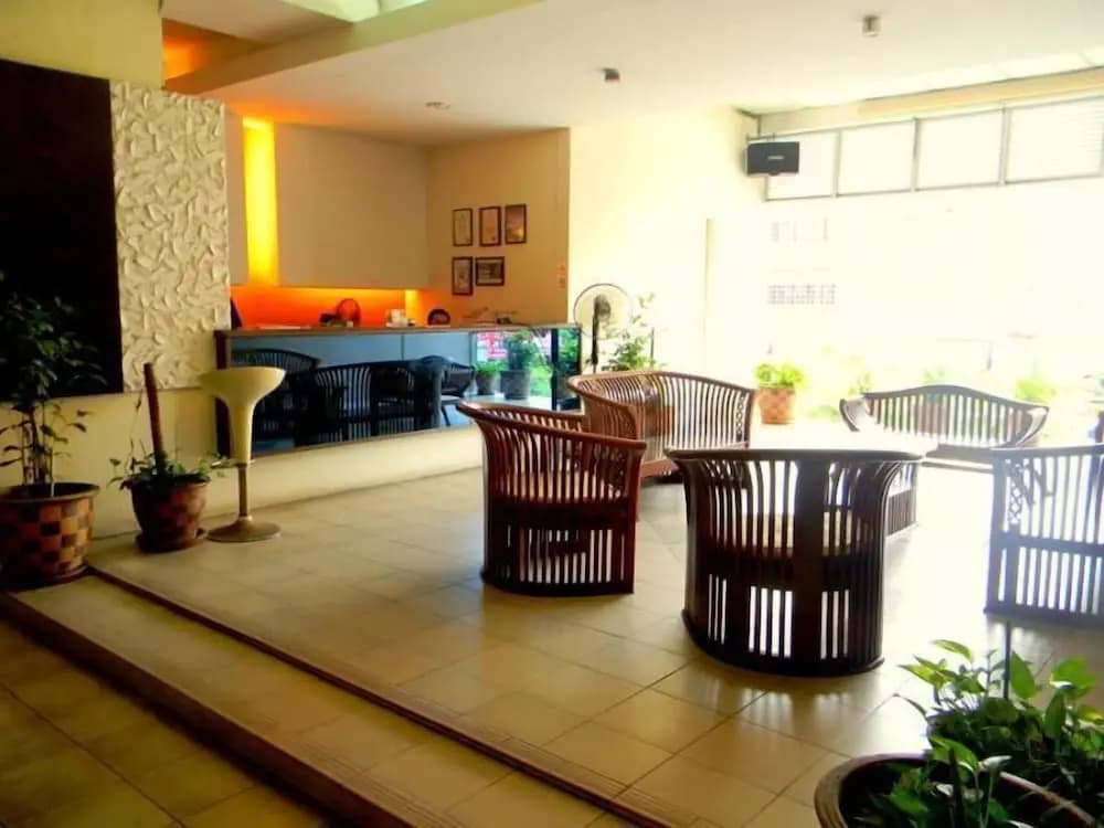 Khalifa Inn - photo 5