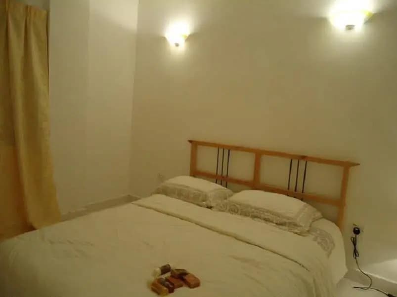 Red Door Apartments - photo 1