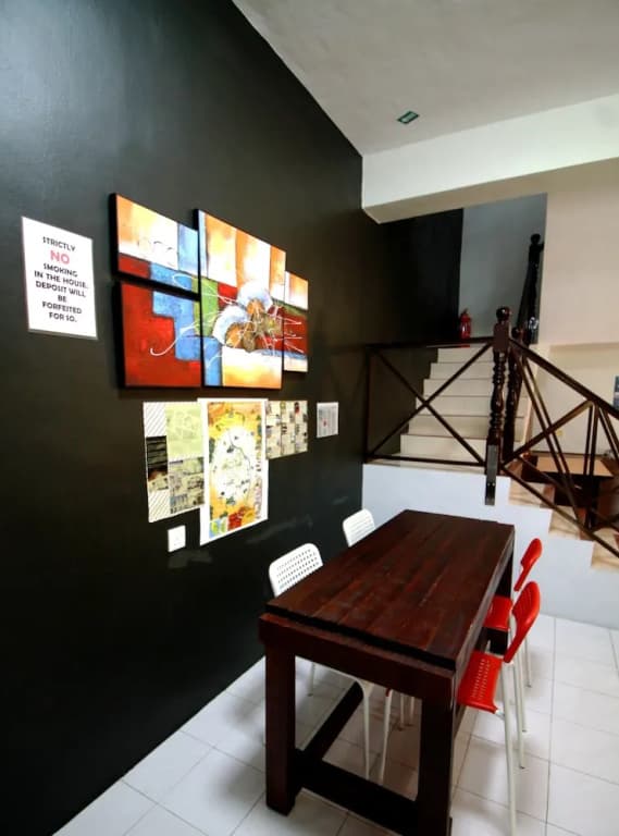 JusInn Homey Guesthouse - photo 10