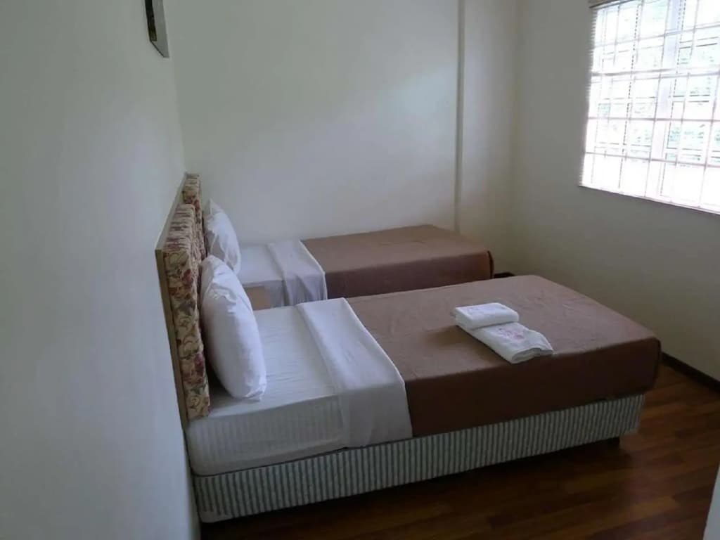 Iris House Resort & Apartment Cameron Highlands - photo 11